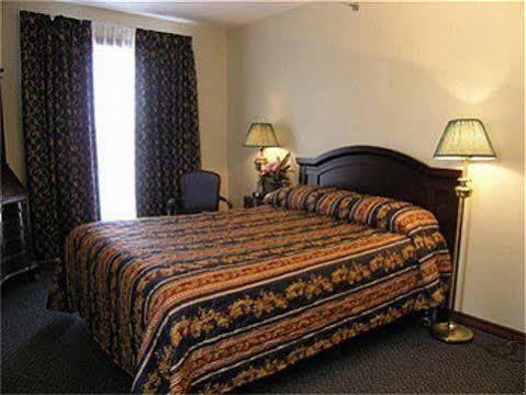 Commons Inn Галифакс Экстерьер фото